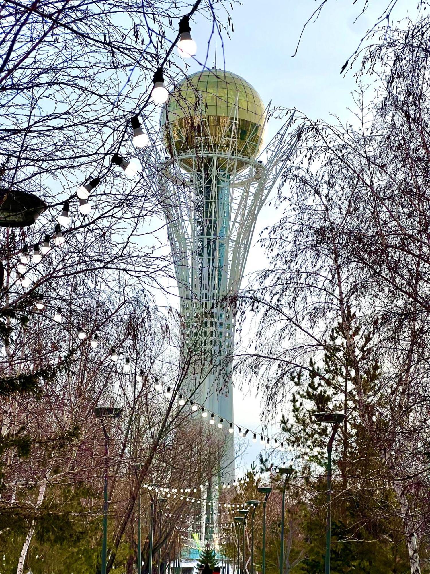 Уютная 1-комнатная квартира возле Байтерека Астана Экстерьер фото